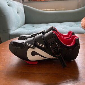 Peloton Cycling Shoes with cleats